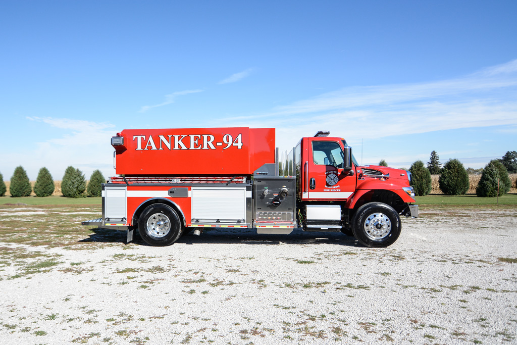 2000-GALLON TANKER #2468 | Alexis Fire Equipment Company