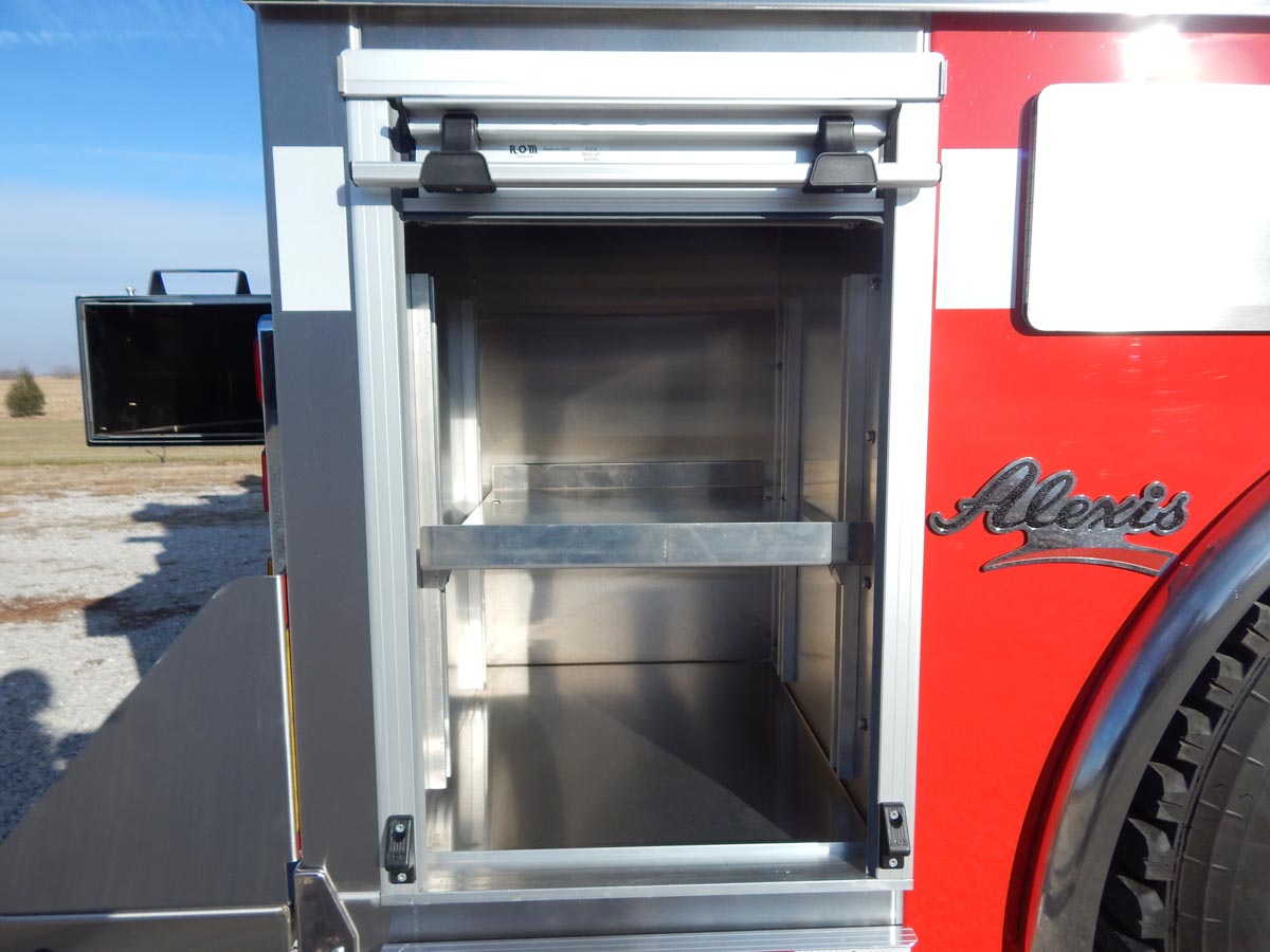 2000GALLON PUMPER/TANKER 2324 Alexis Fire Equipment Company