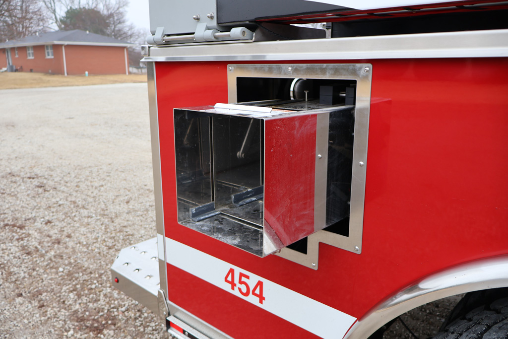 2000 GALLON TANKER #2610 | Alexis Fire Equipment Company